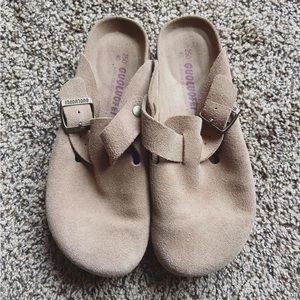 NWOB Guoluofei Genuine Leather/Suede “Boston” Clog Sandals